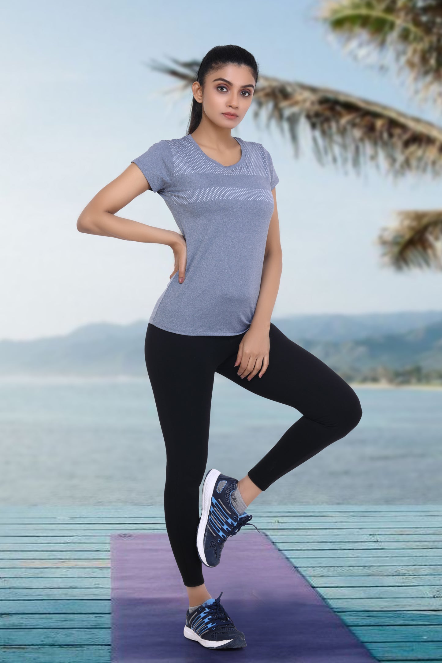 JUST-DRY NAVY MELANGE PERFORMANCE TEE