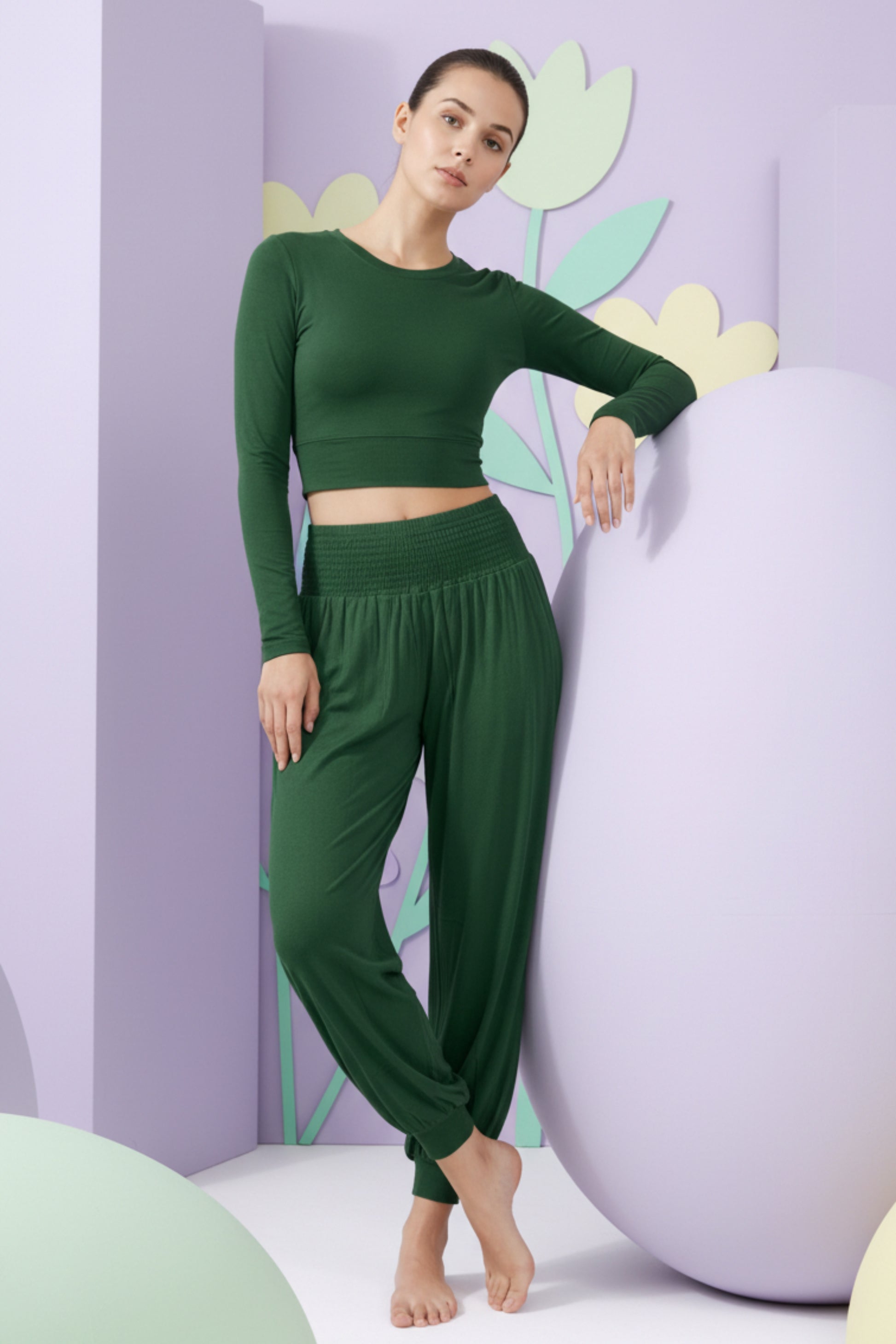M GREEN