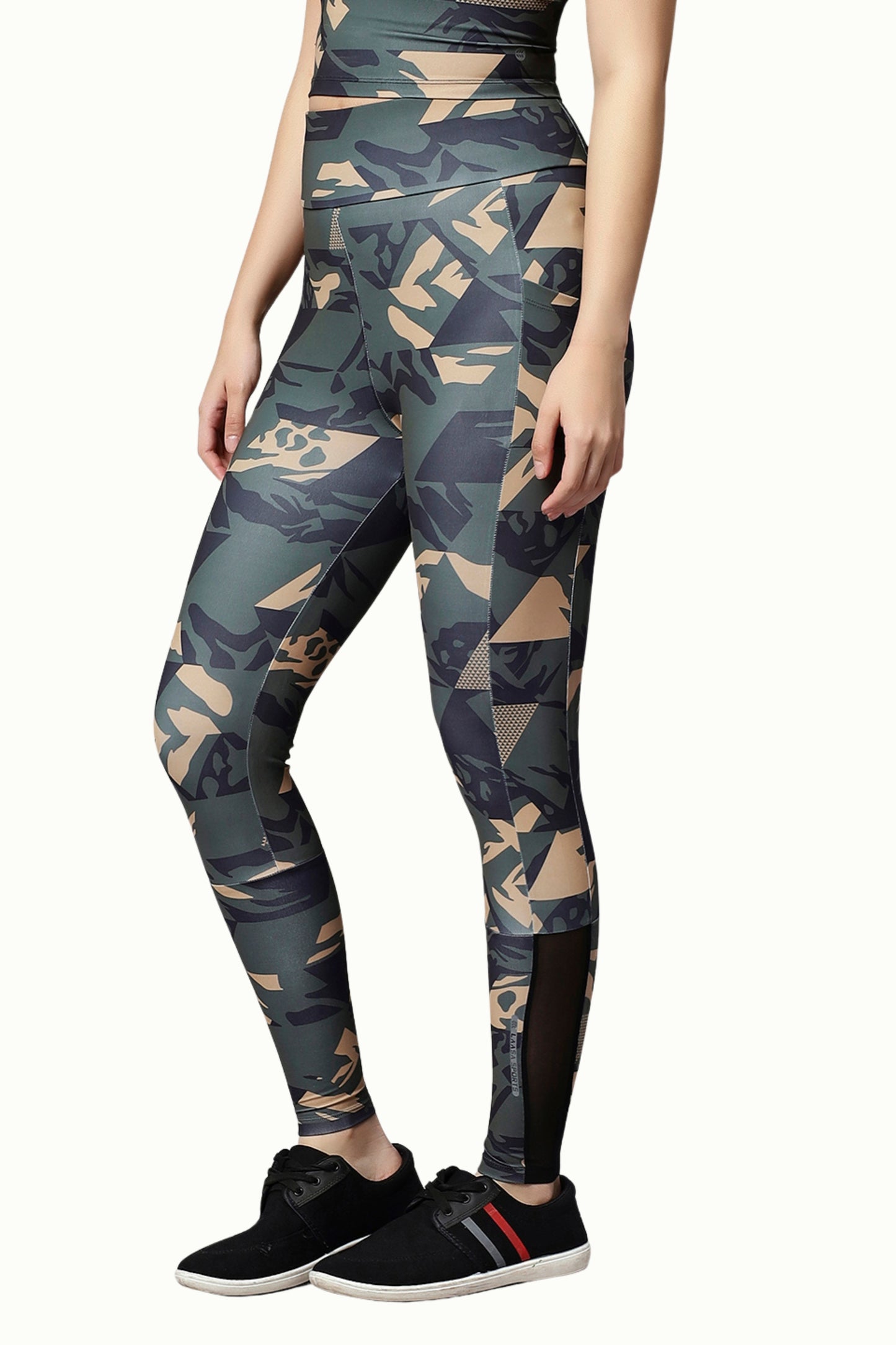 CAMO GREEN