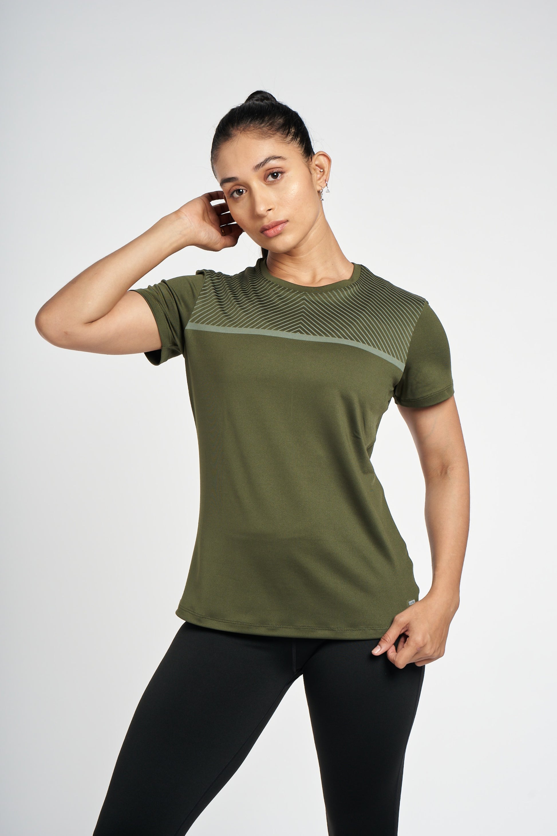 LEAF GREEN