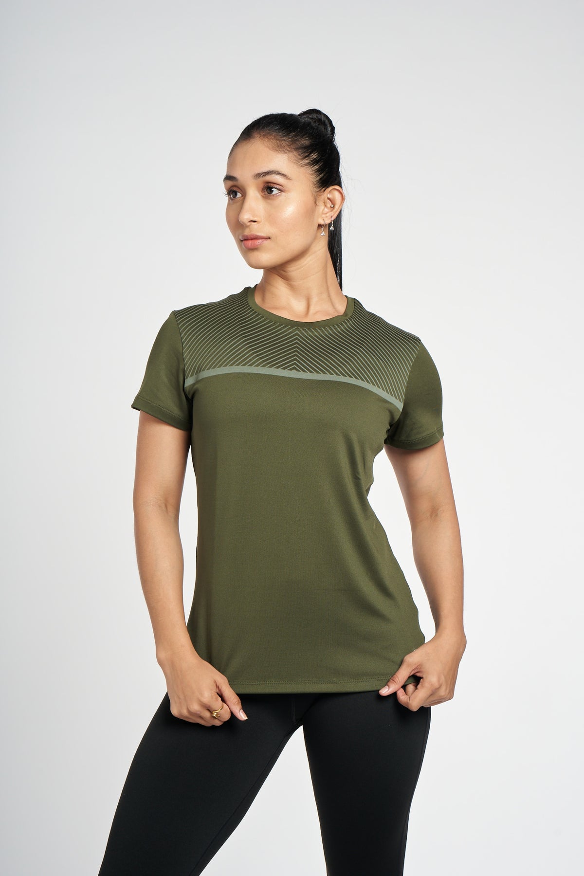 LEAF GREEN