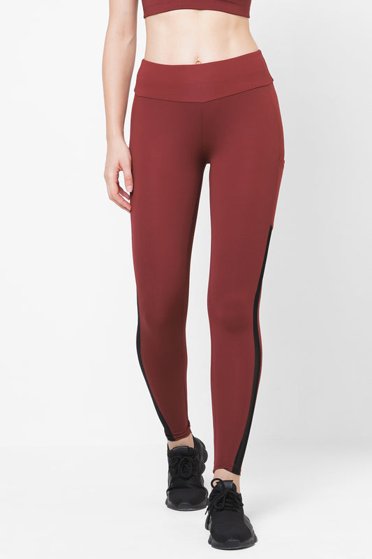 BIKING RED