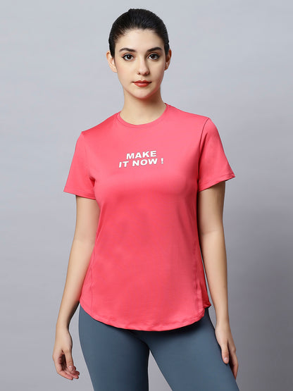 MAKE IT NOW JUST-DRY CURVED HEM RUNNING T-SHIRT