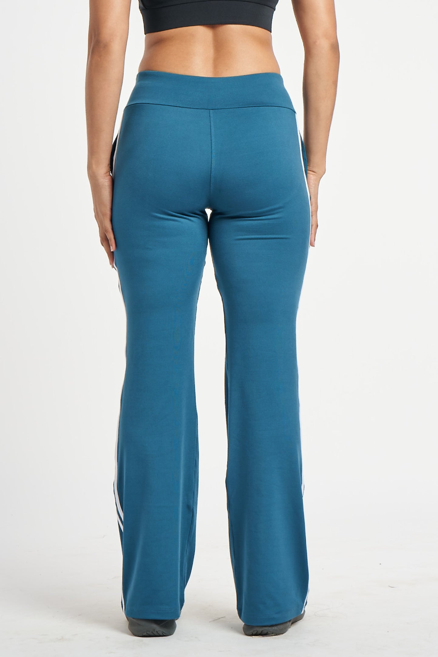 TURQUOISE BLUE