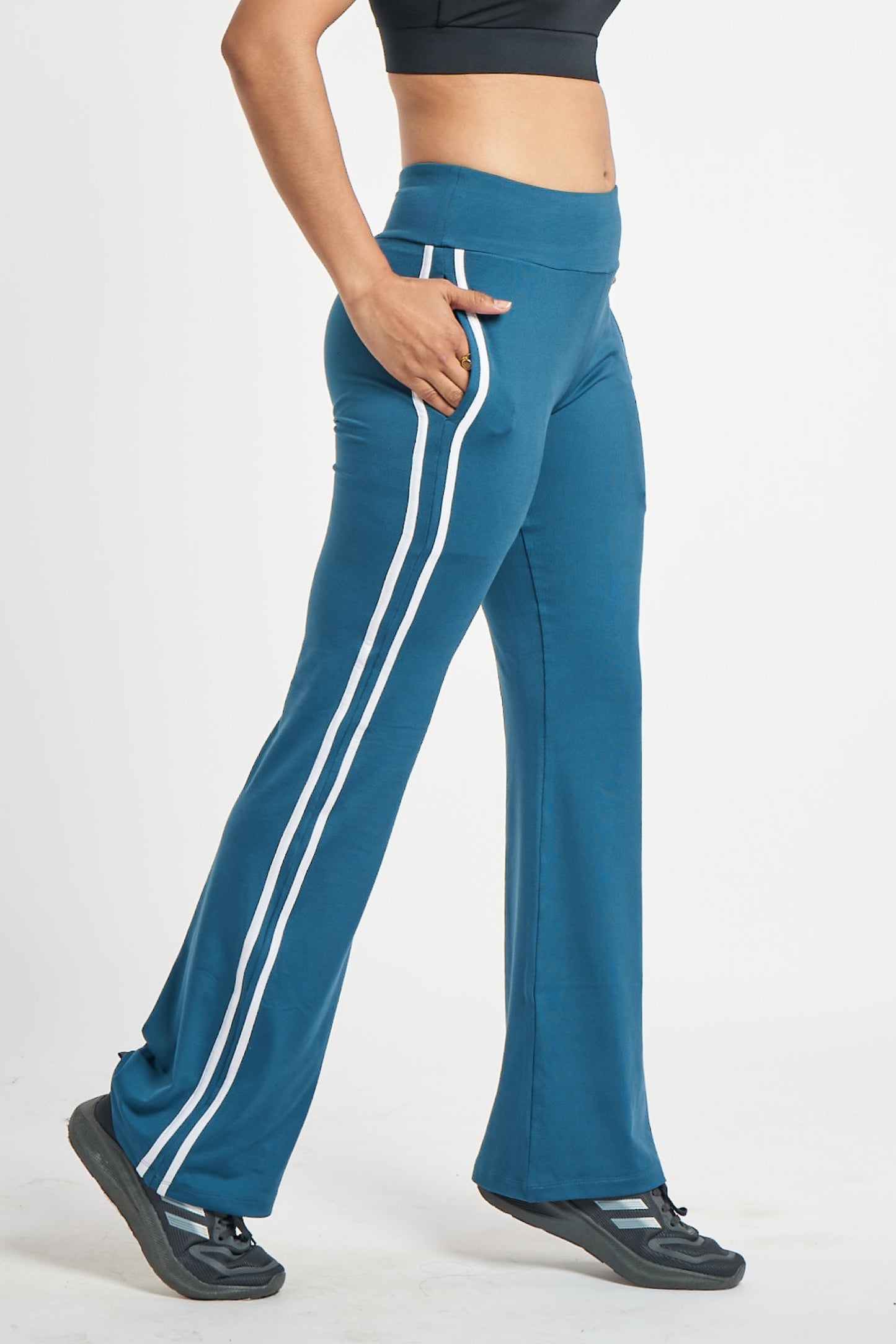 TURQUOISE BLUE
