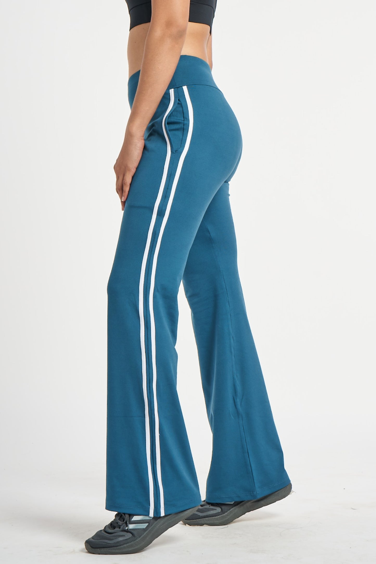 TURQUOISE BLUE