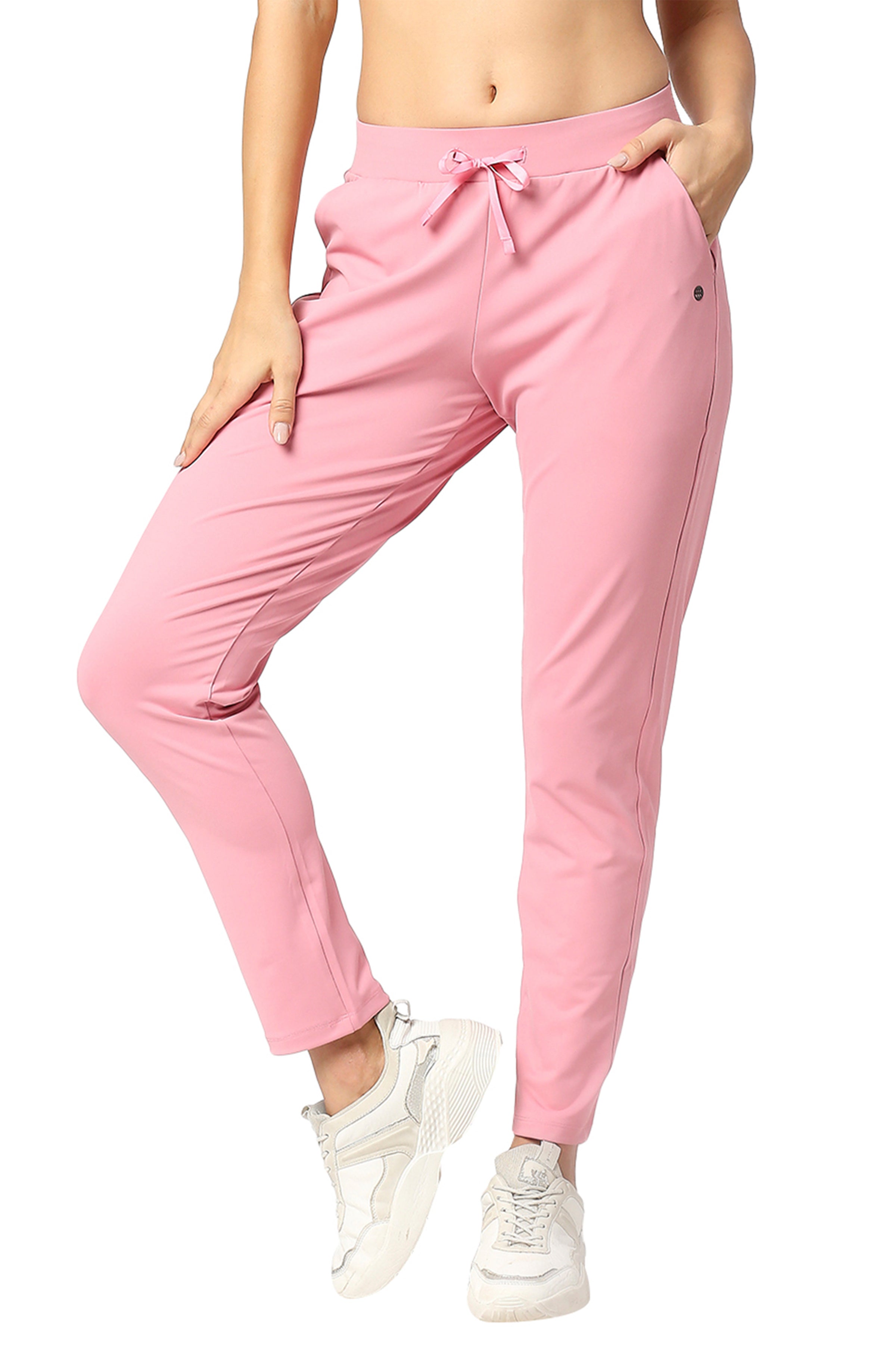 Various colour options Lower Solid Women Nike Dri-Fit Track Pants, Age:  15-45, Size: M L Xl at Rs 399/piece in Delhi